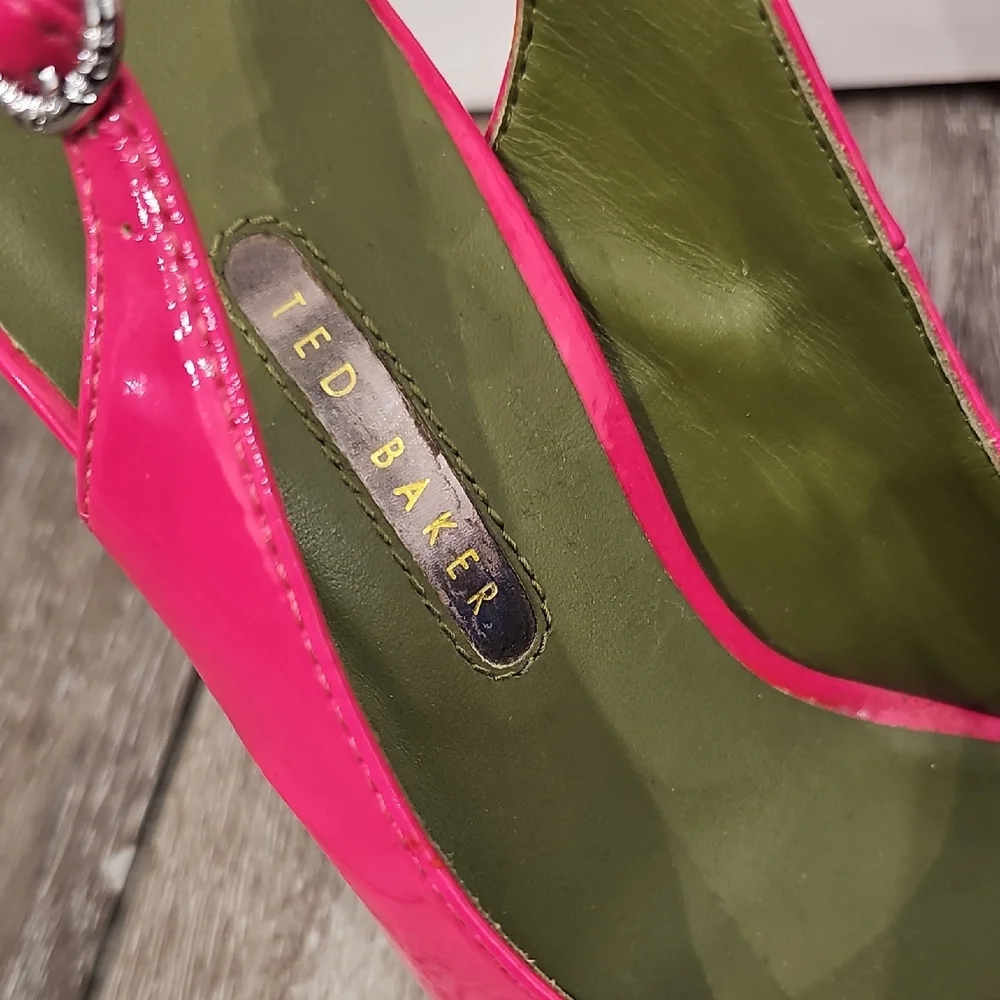 TED BAKER Vibrant Barbie Pink Peep-Toe Heels